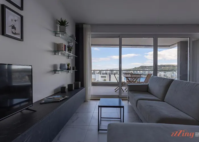 A Stunning Apartment With Spectacular Sea Views