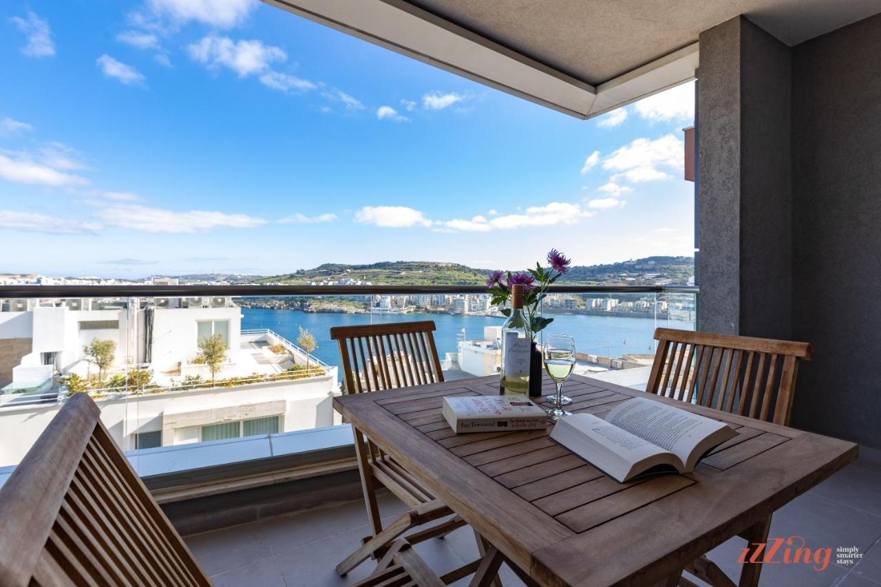 A Stunning With Spectacular Sea Views شقة